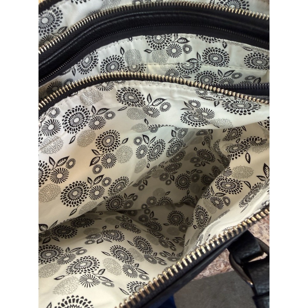 Urban Expression Large Purse, Vegan Leather, Multiple Compartment's-good cond - Picture 12 of 16